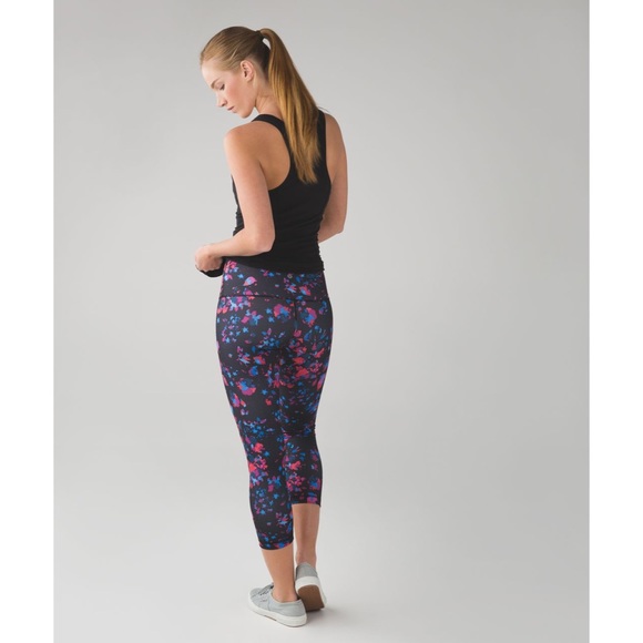 LULULEMON Lululemon Wunder Under Crop Hi-Rise Dandy Digie Porcelaine Black - Picture 2 of 10